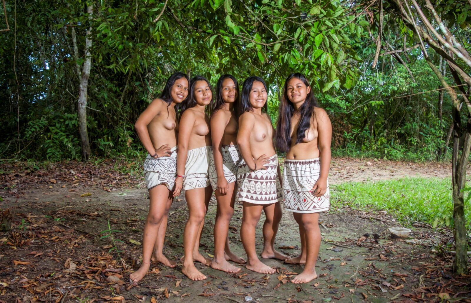 Tribus: Brasil Amazon Indian Native 🌴🥥🌴