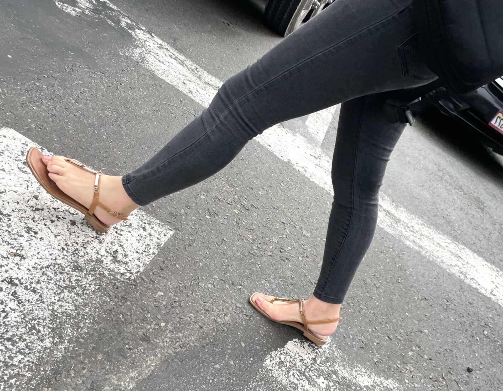 Pies sinceros de latina