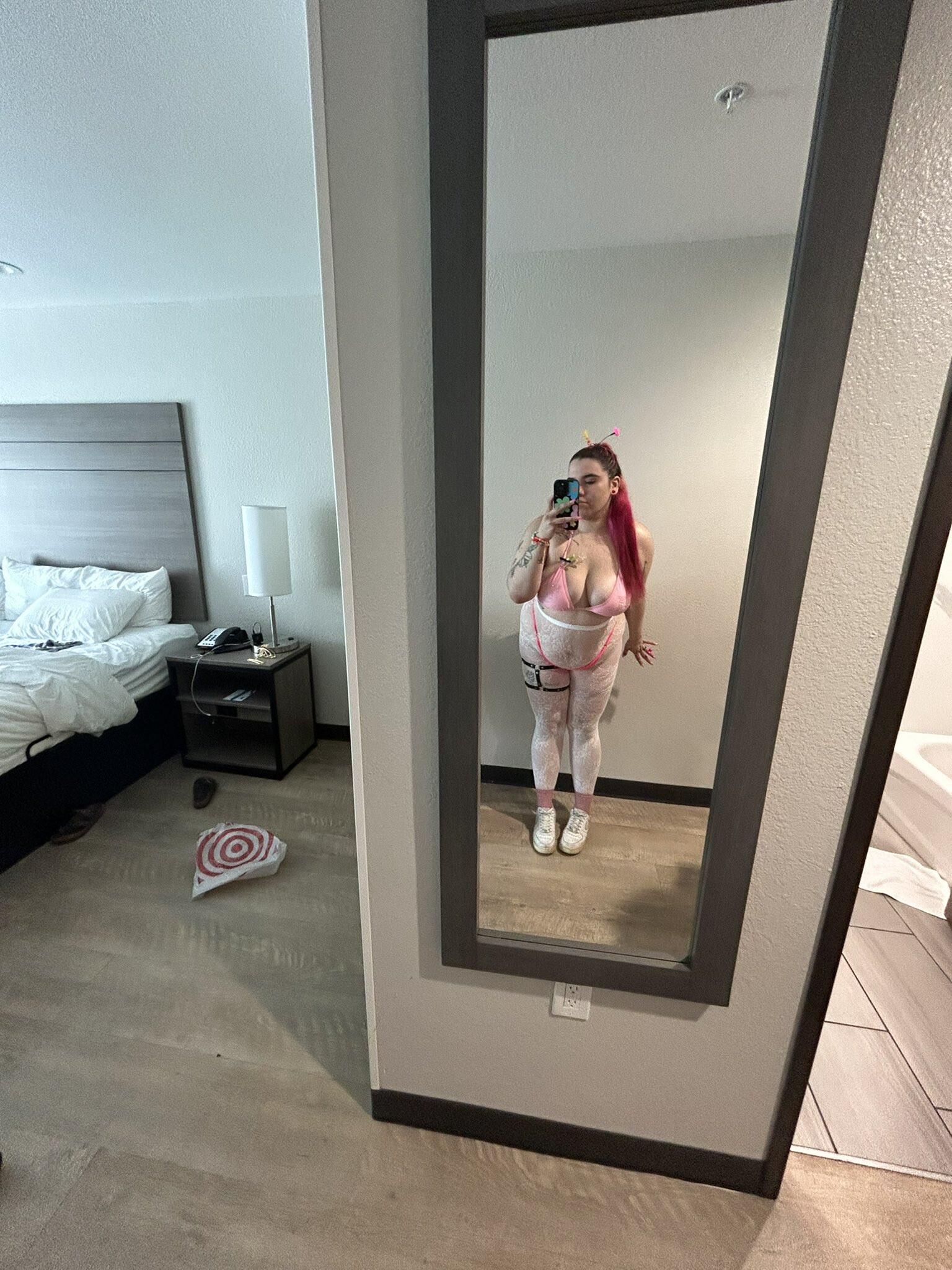 Dani enormes tetas grandes culo belleza bbw latina chicas mezcladas disparos calientes