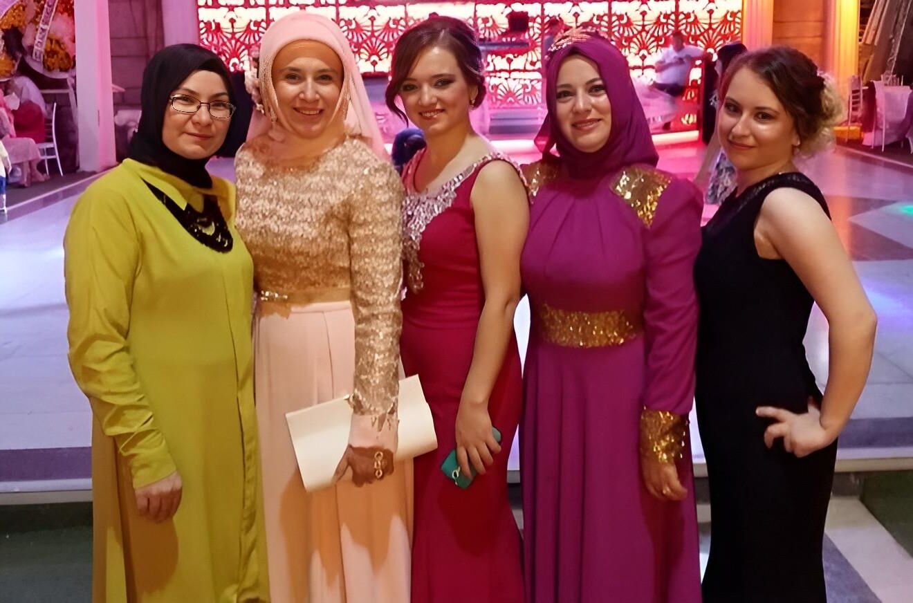 TURKISH SEXY HIJAB 