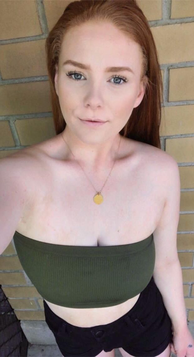 Sexy Redhead Taylor