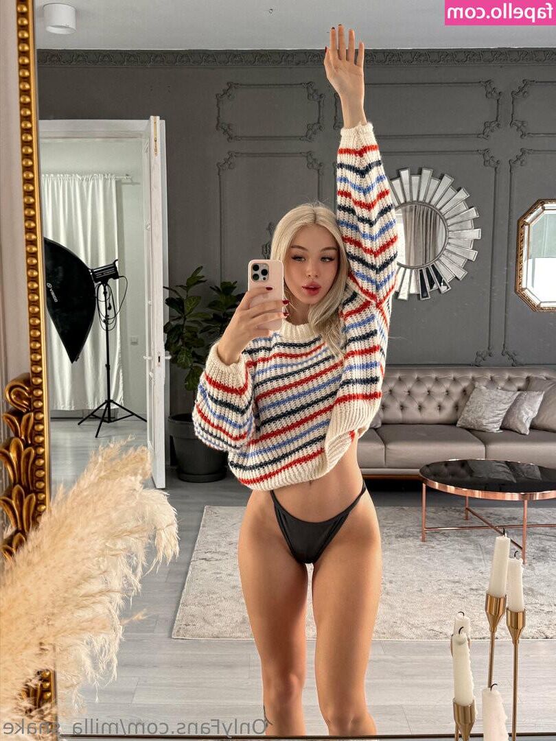 Milla  Sexy Latina