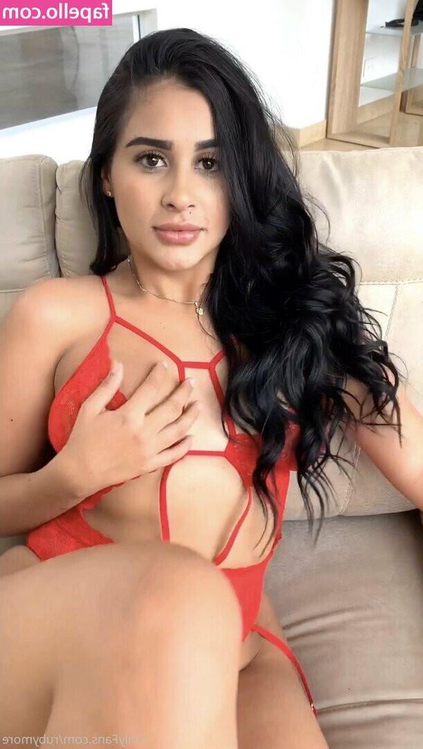 Ruby Moore  Sexy Latina