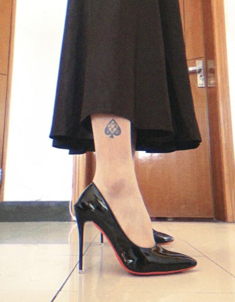 Asian Queen of Spades
