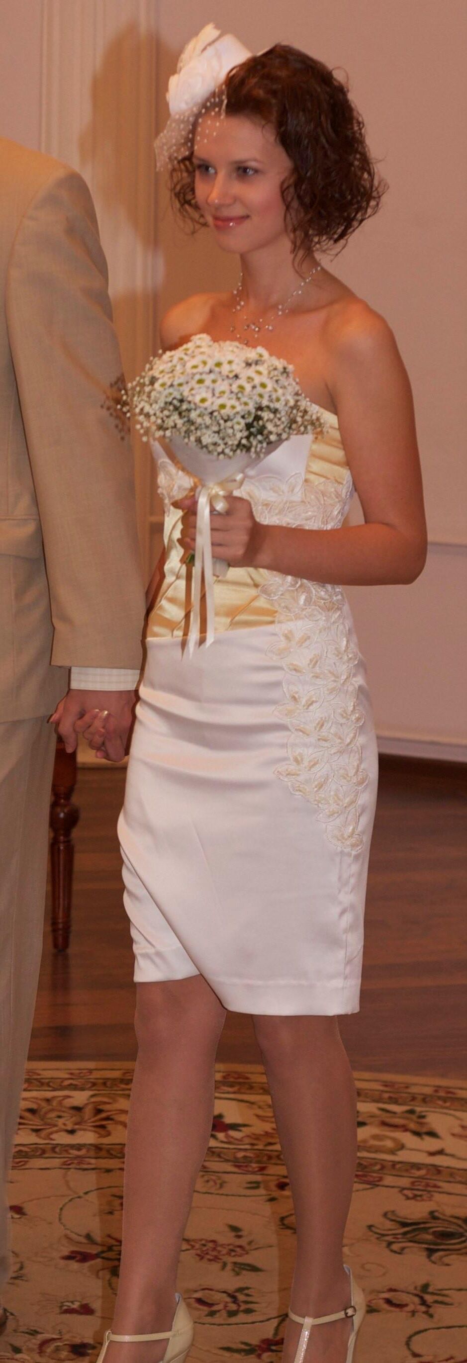 Gilf y MILF Boda Pantyhose Skinny Russian Bride