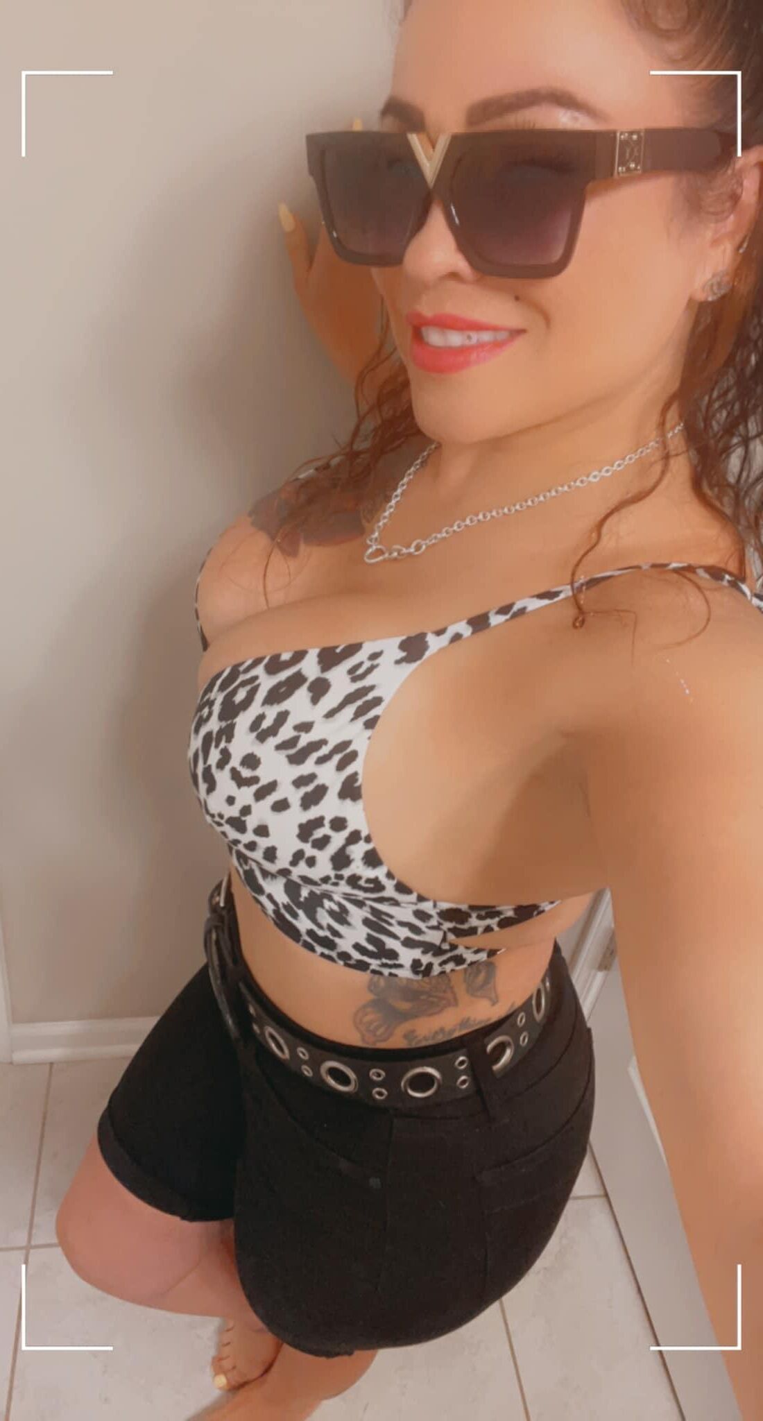 Milf latina sexy
