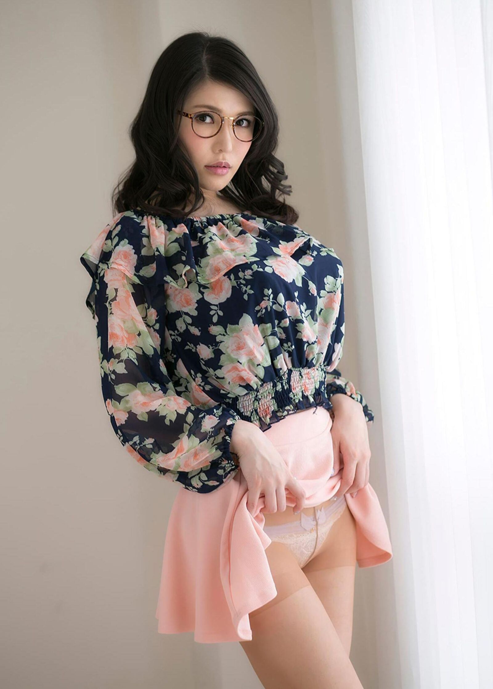 Anri Okita große Brüste Japaner Pornostar
