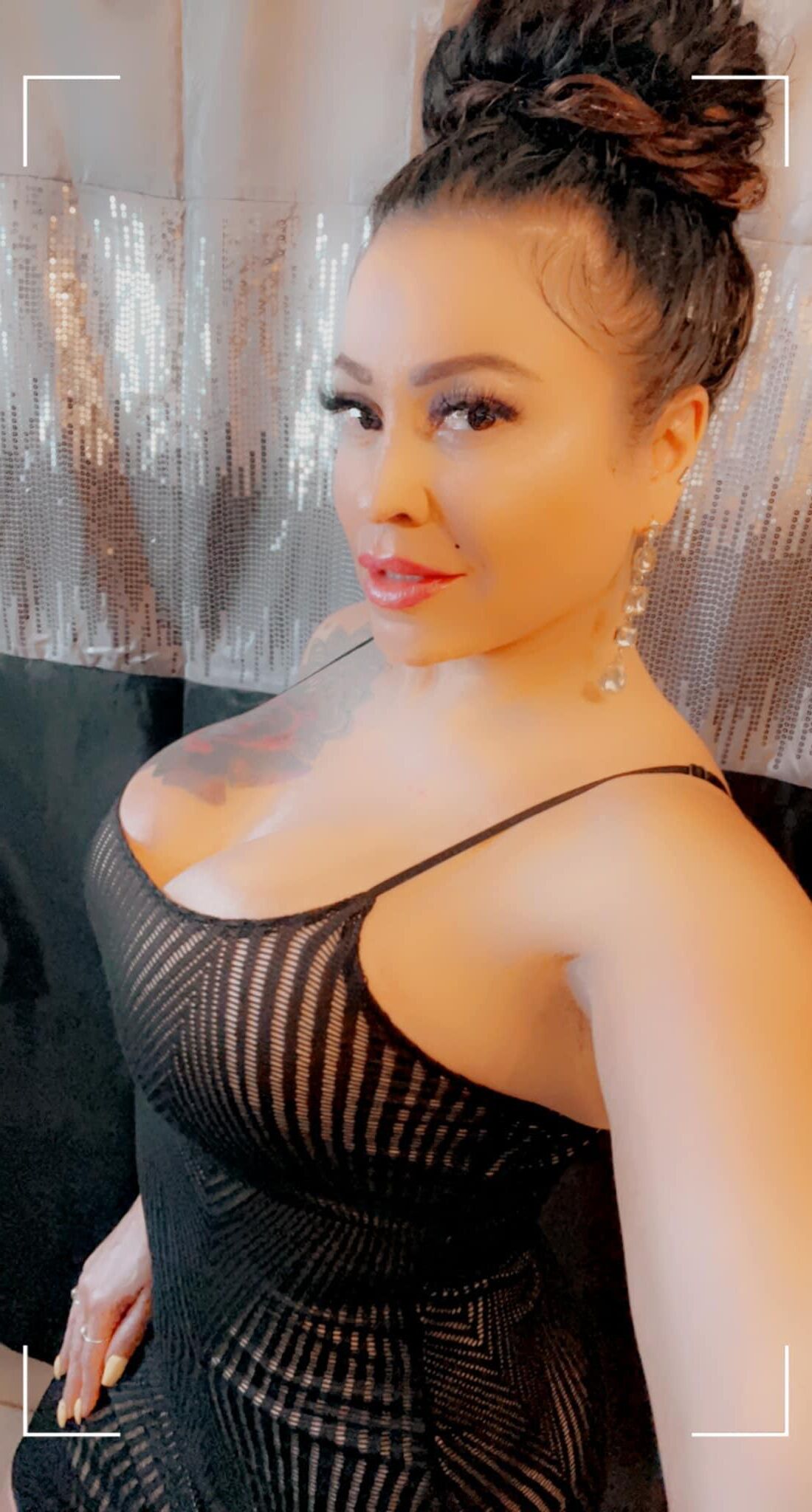 Milf latina sexy