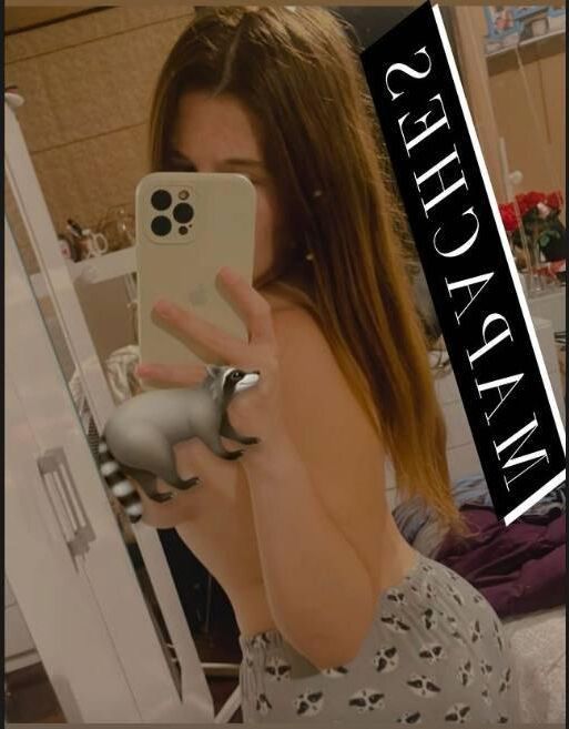 Sexy pelirroja GF tiene un buen cuerpo