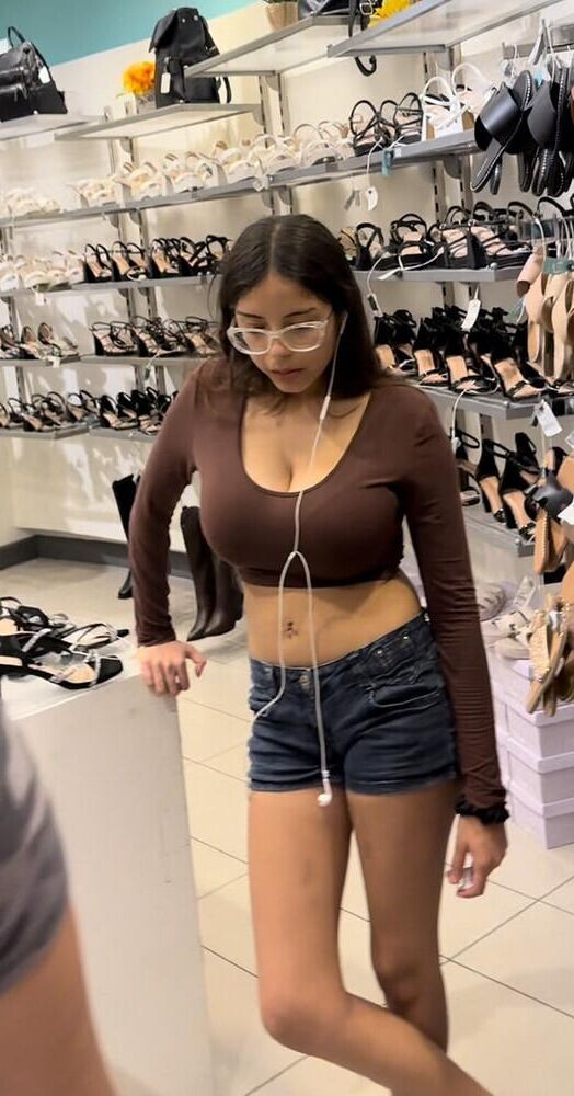 Candid Down Blouse Big Tits Latina Teen