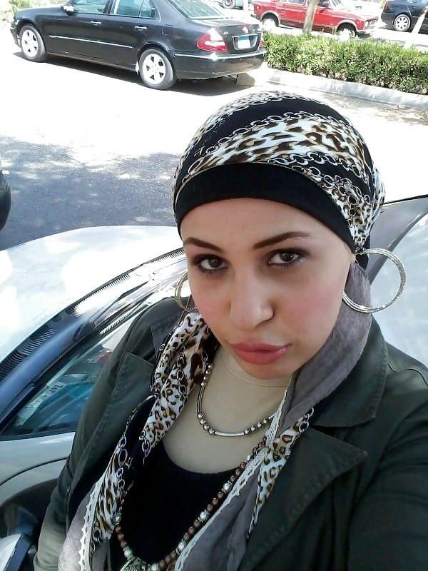 Celebrity muslim wife