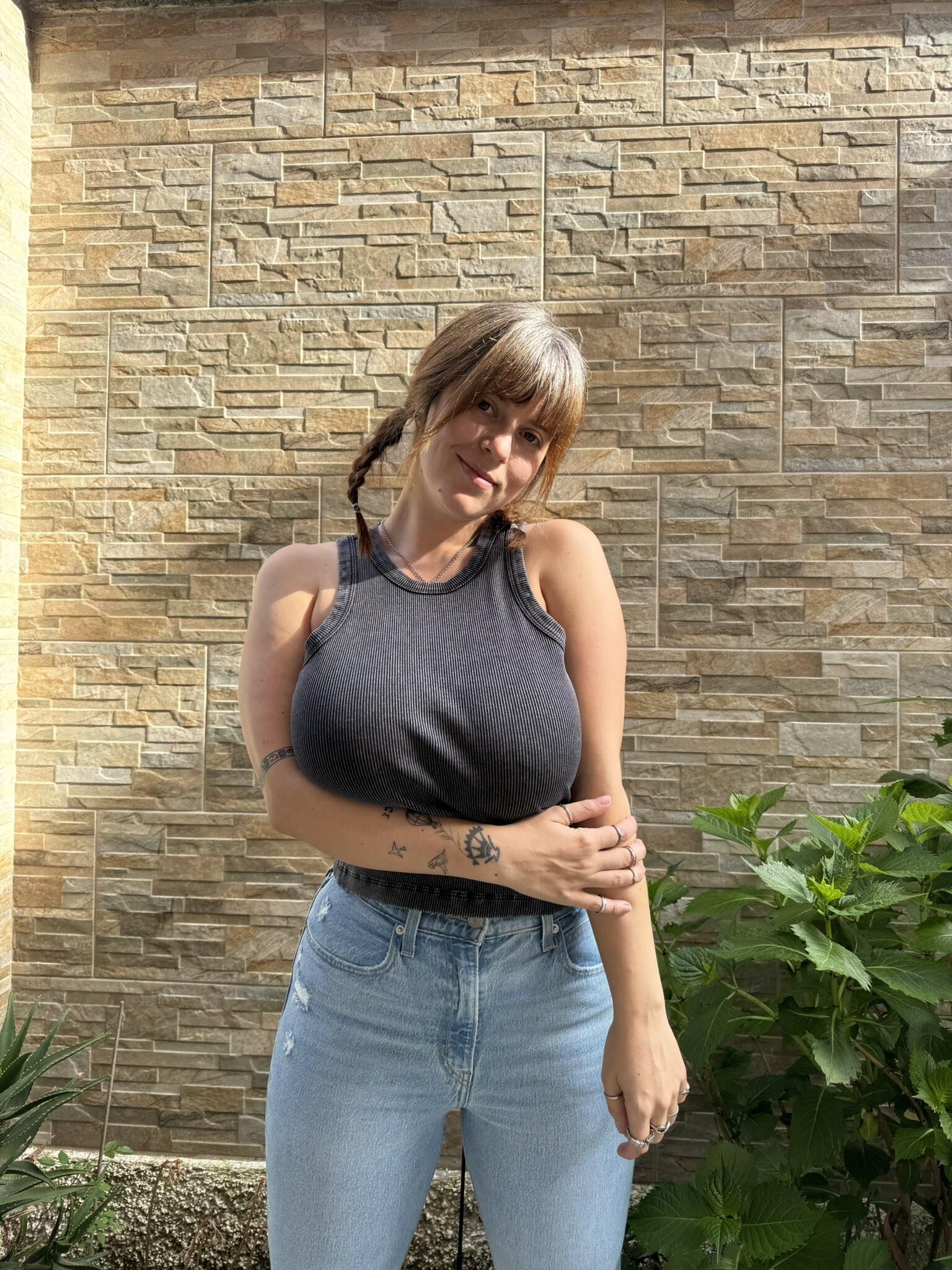Mady Huge Boobs Big Ass Italian Beauty Milf Mixed Hot Shots