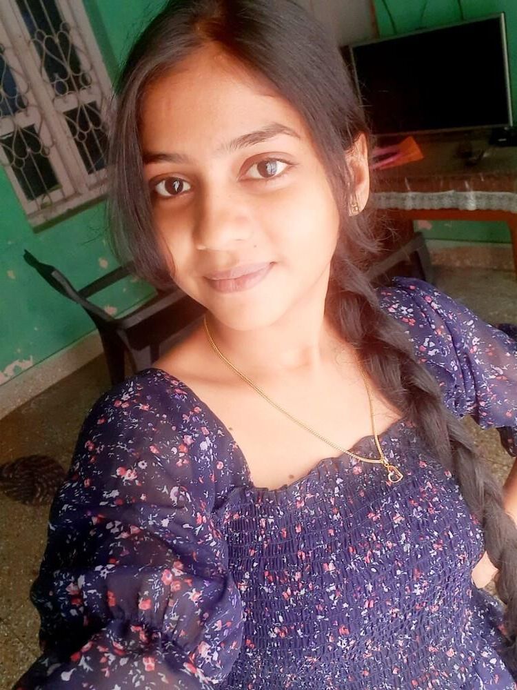 Indian webslut keerthi exposé