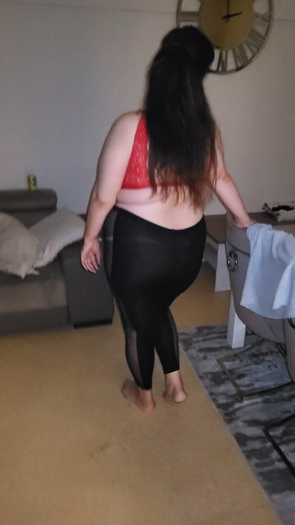 Te hot arab wife of bahrainwife