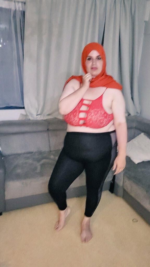 Te hot arab wife of bahrainwife