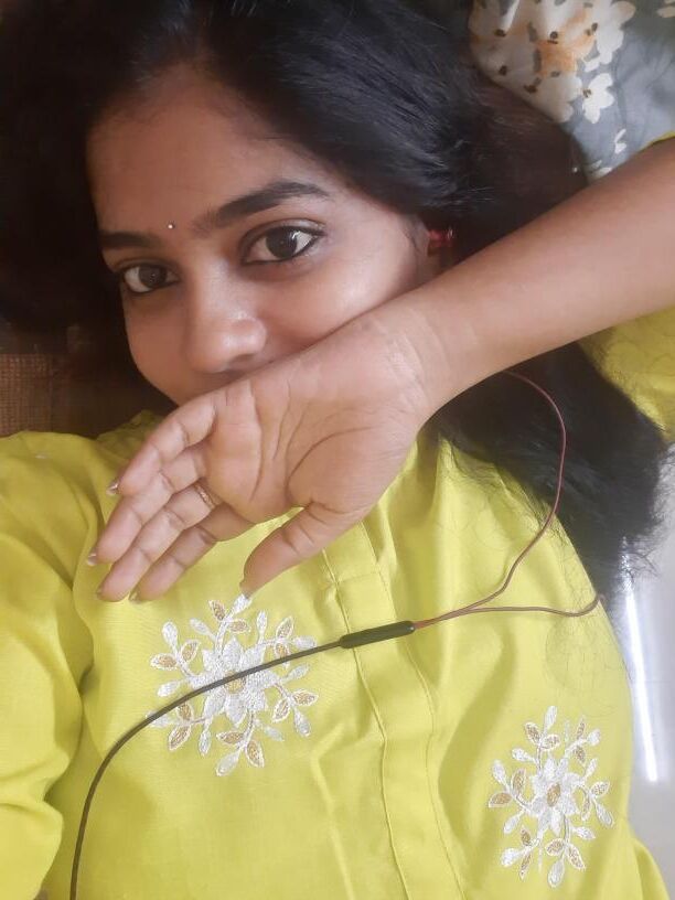 Indian webslut keerthi exposé