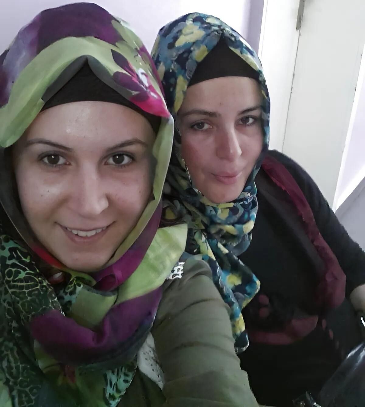 VINTAGE TURKISH HIJAB SEXSI PHOTO 