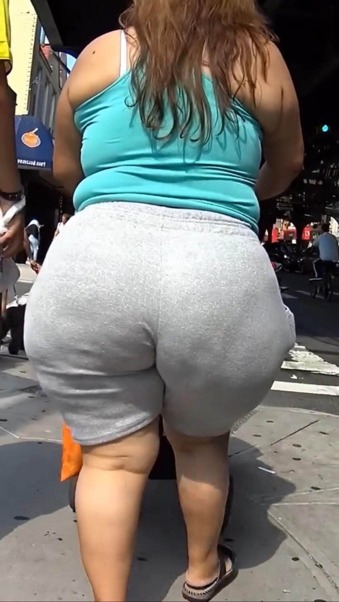 Épais bbw milf latina avec fatass et candide VPL