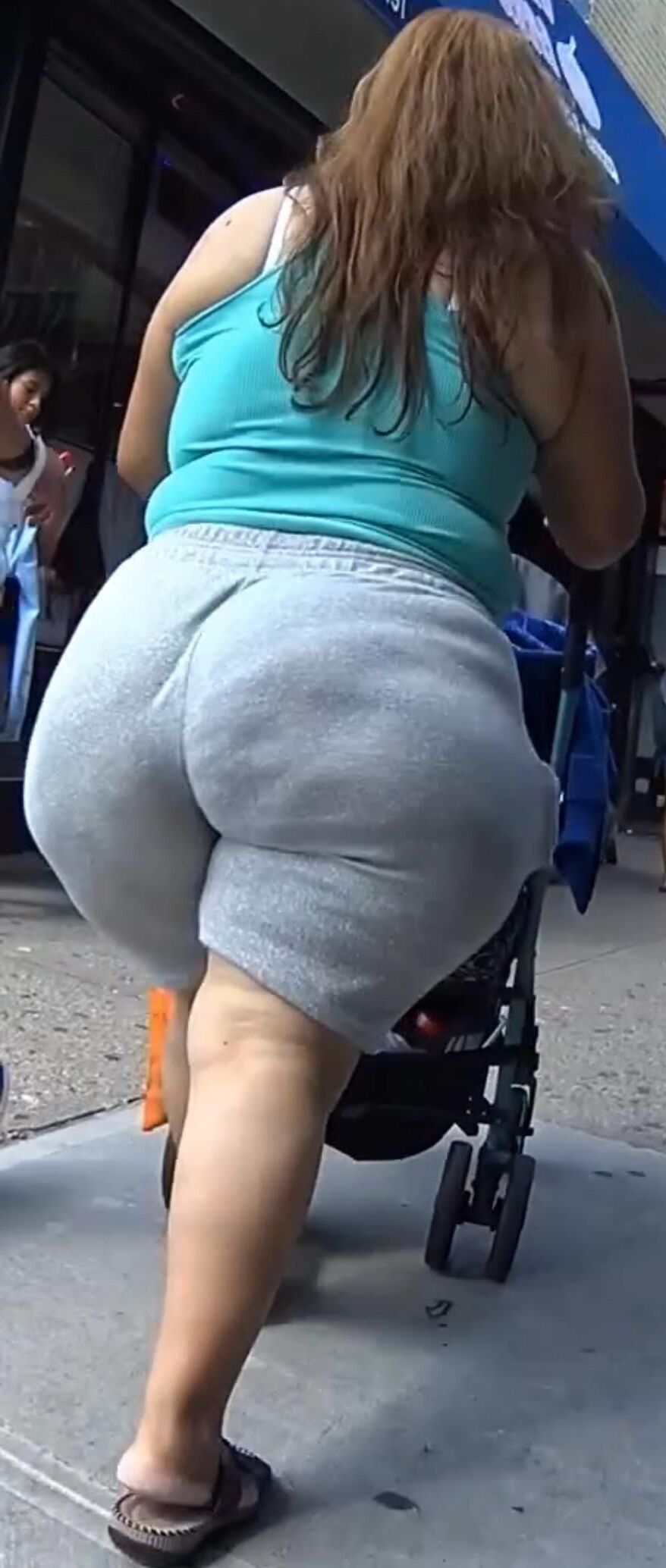 Épais bbw milf latina avec fatass et candide VPL