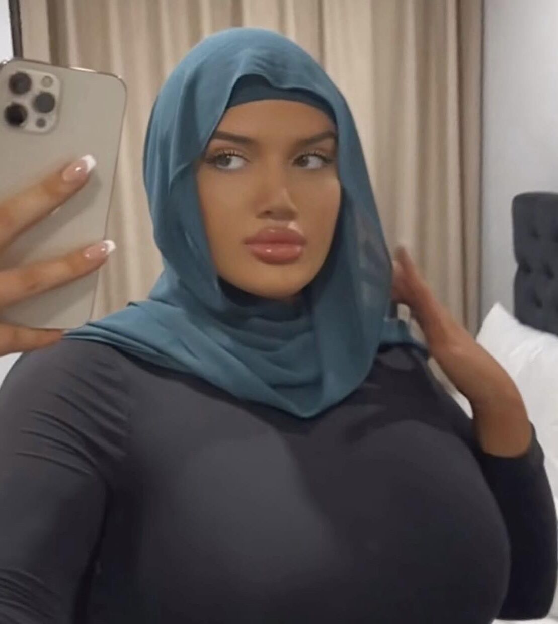 Hijabis need cum tribute, what do you think
