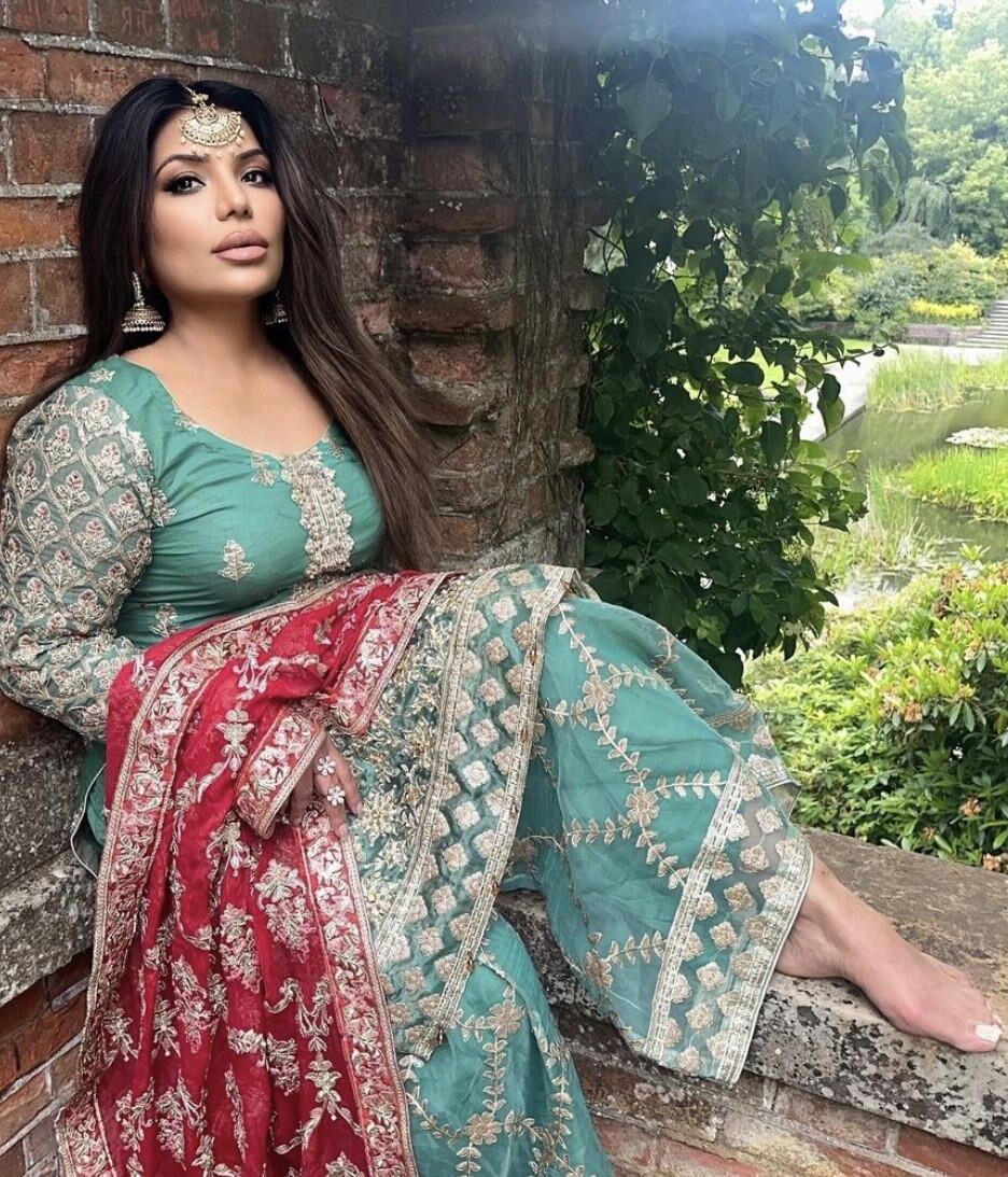 Paki sluts need exposing