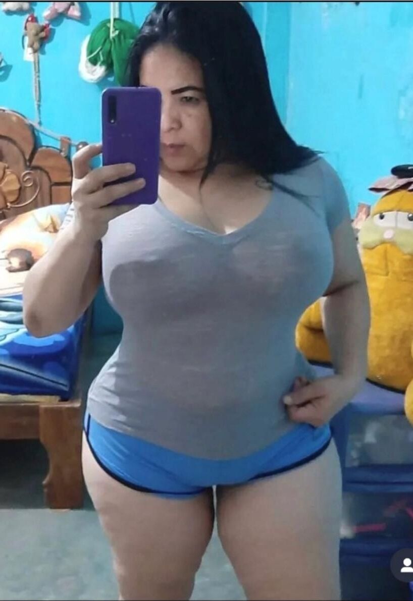Lovely Latinas