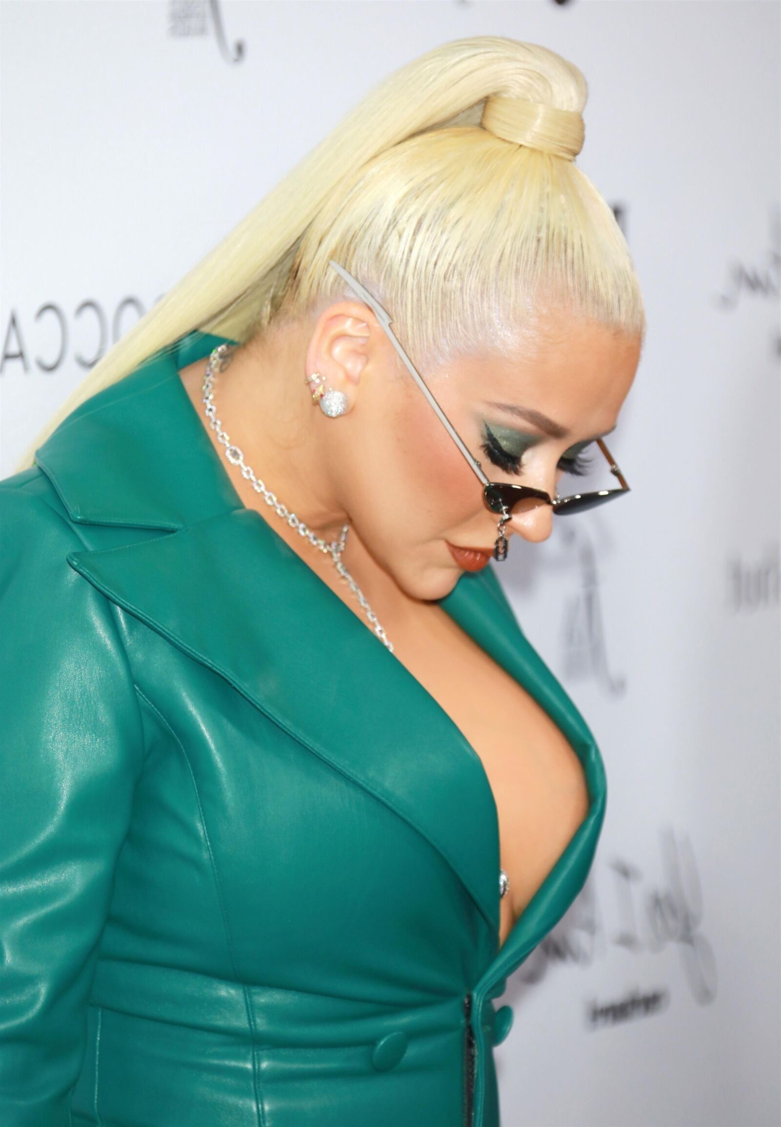 Christina Aguilera, Transformation into a Thick Latina Tit Slut