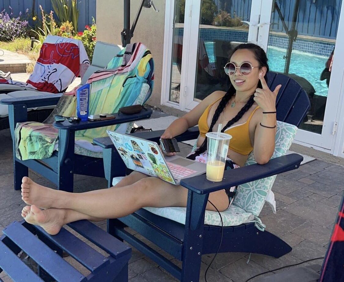 Asian feet 
