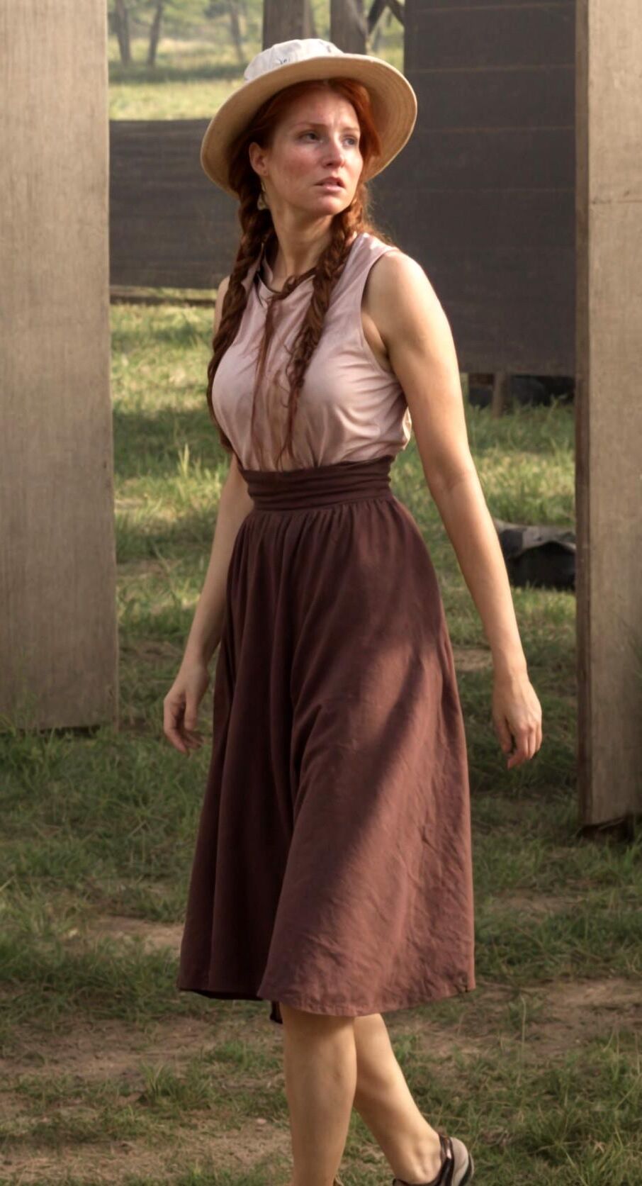 Redhead Mary Beth Gaskill (RDR) posing nude at the camp
