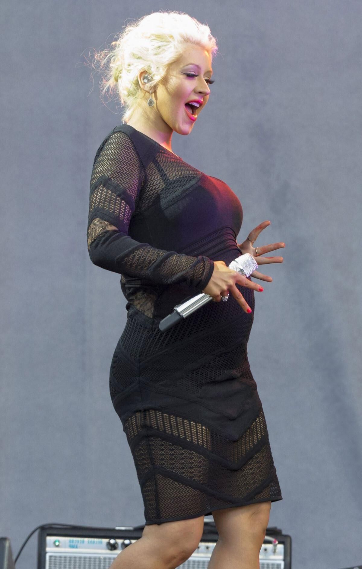 Christina Aguilera, Transformation into a Thick Latina Tit Slut
