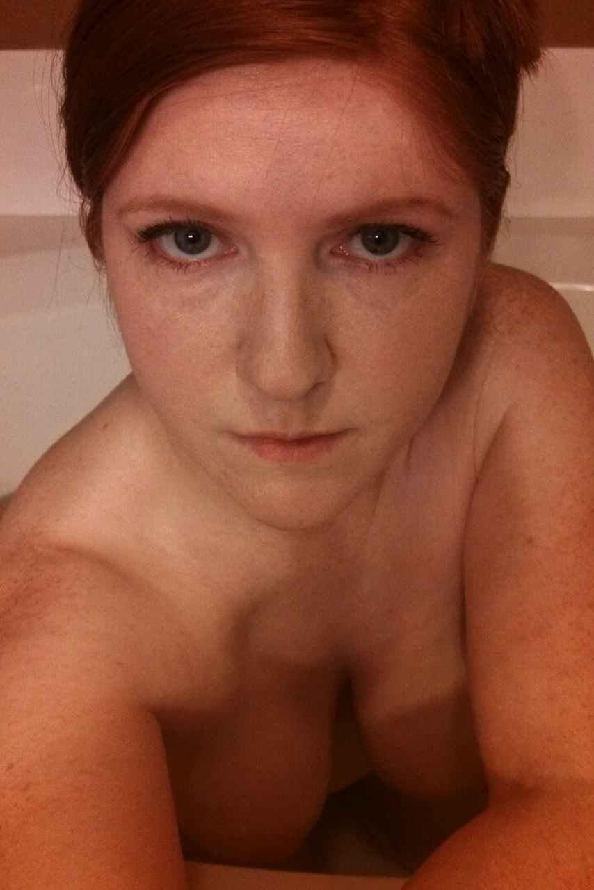 Busty Chubby Redhead Hotwife Cherry
