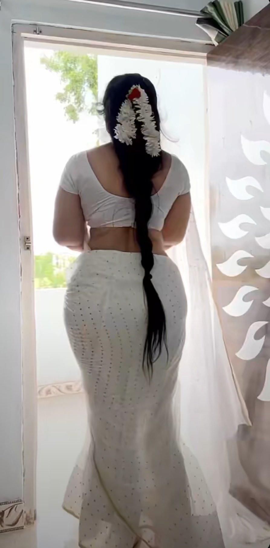 Hardcore and Softcore (Desi Indian Aunties and MILF) 