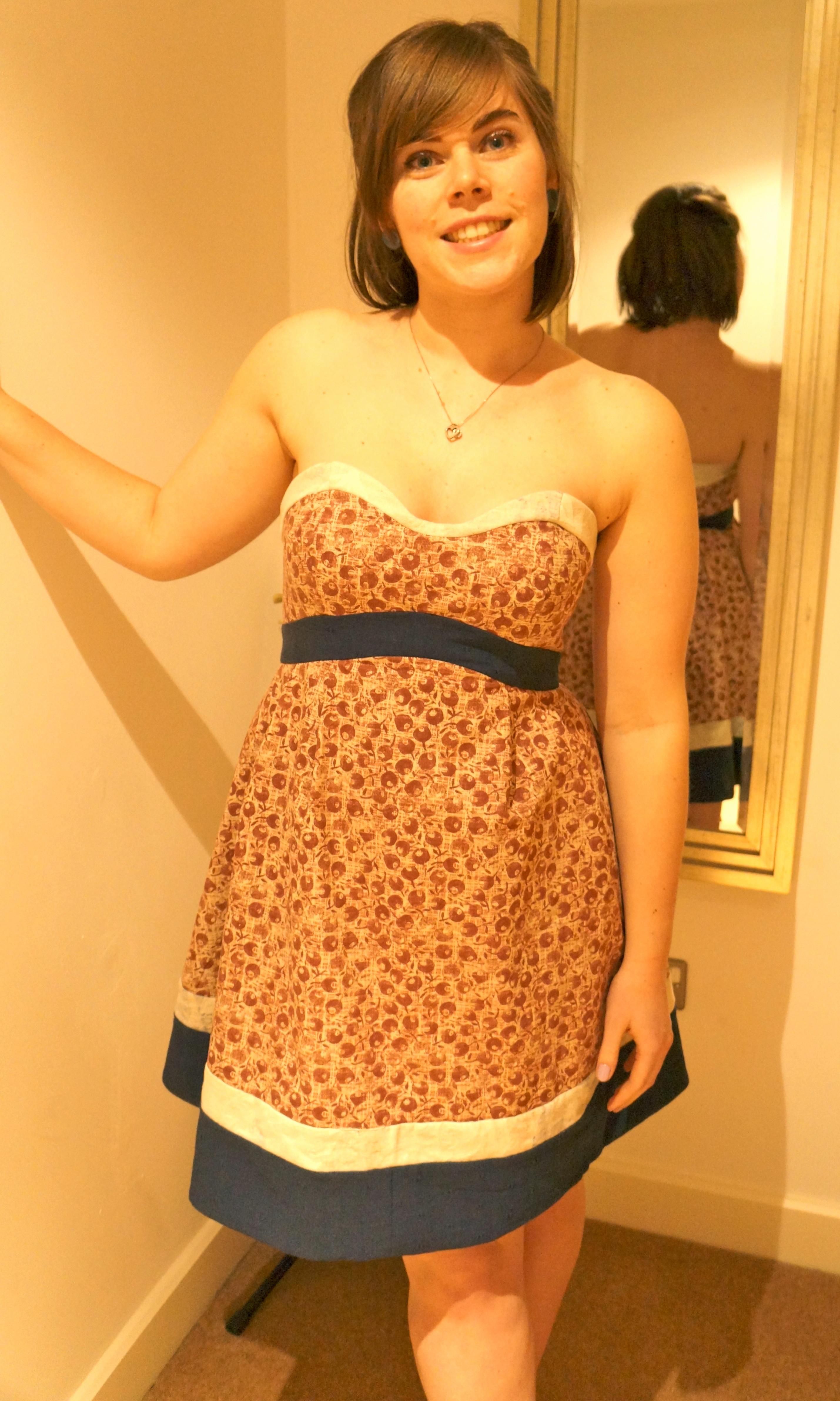 ファッションブロガーAvonlea Sexy UK PAWG SIXTH SET