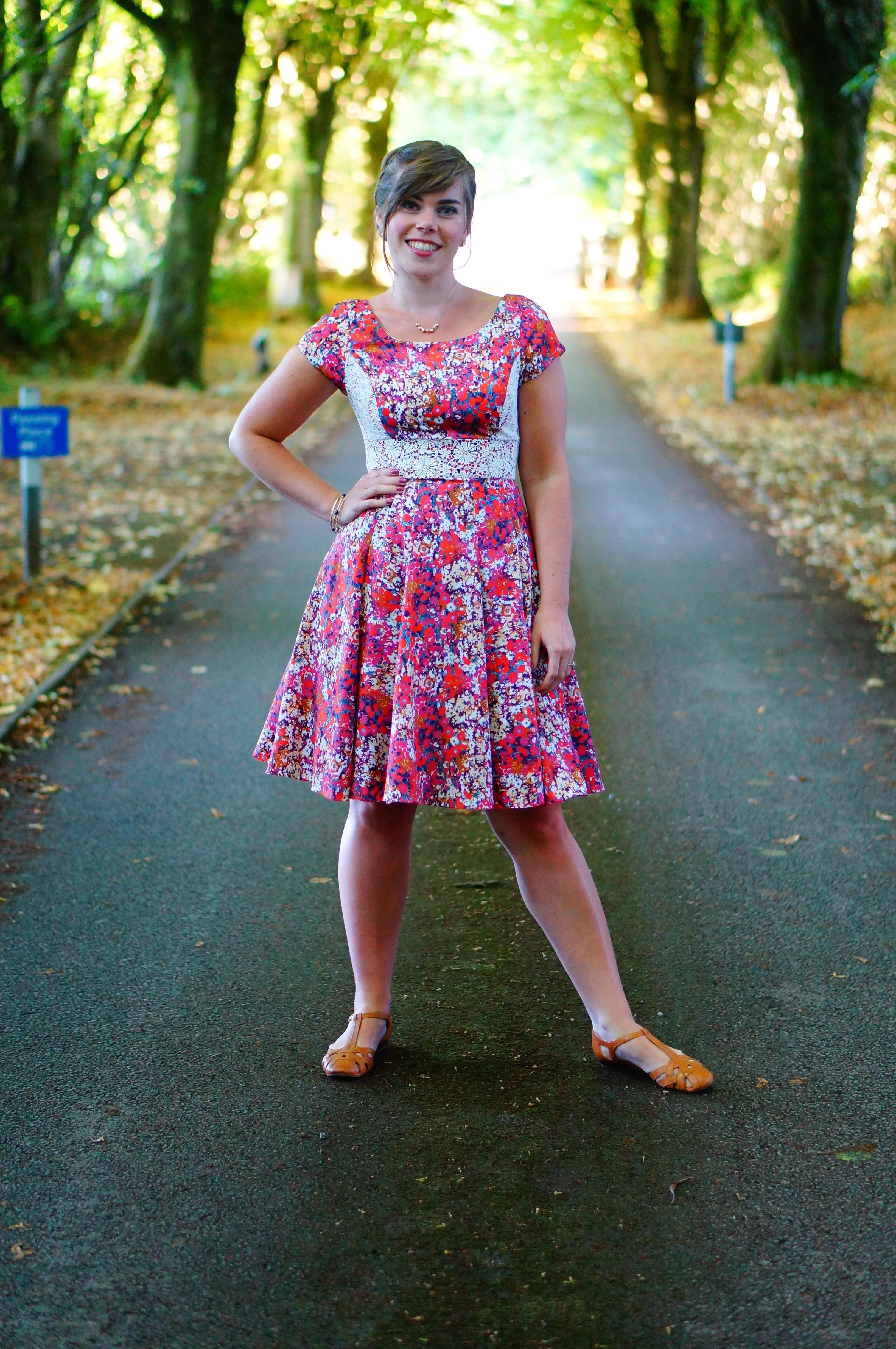 Fashion Blogger Avonlea Sexy UK Pawg Third Set