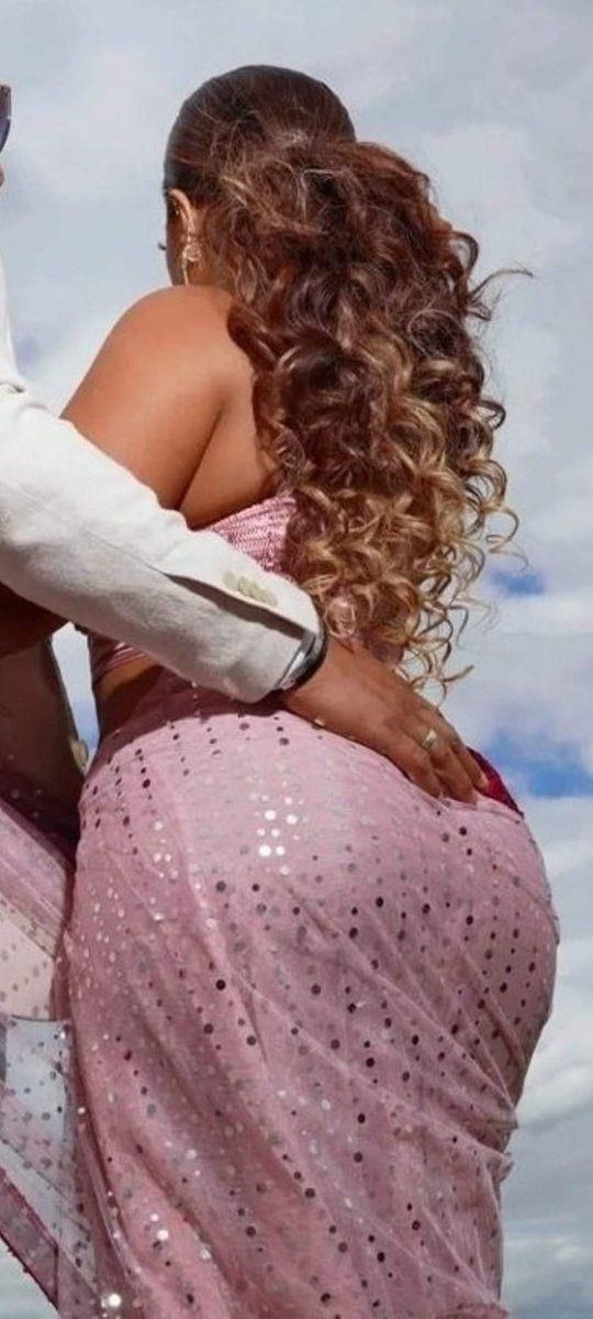 Hardcore and Softcore (Desi Indian Aunties and MILF) 