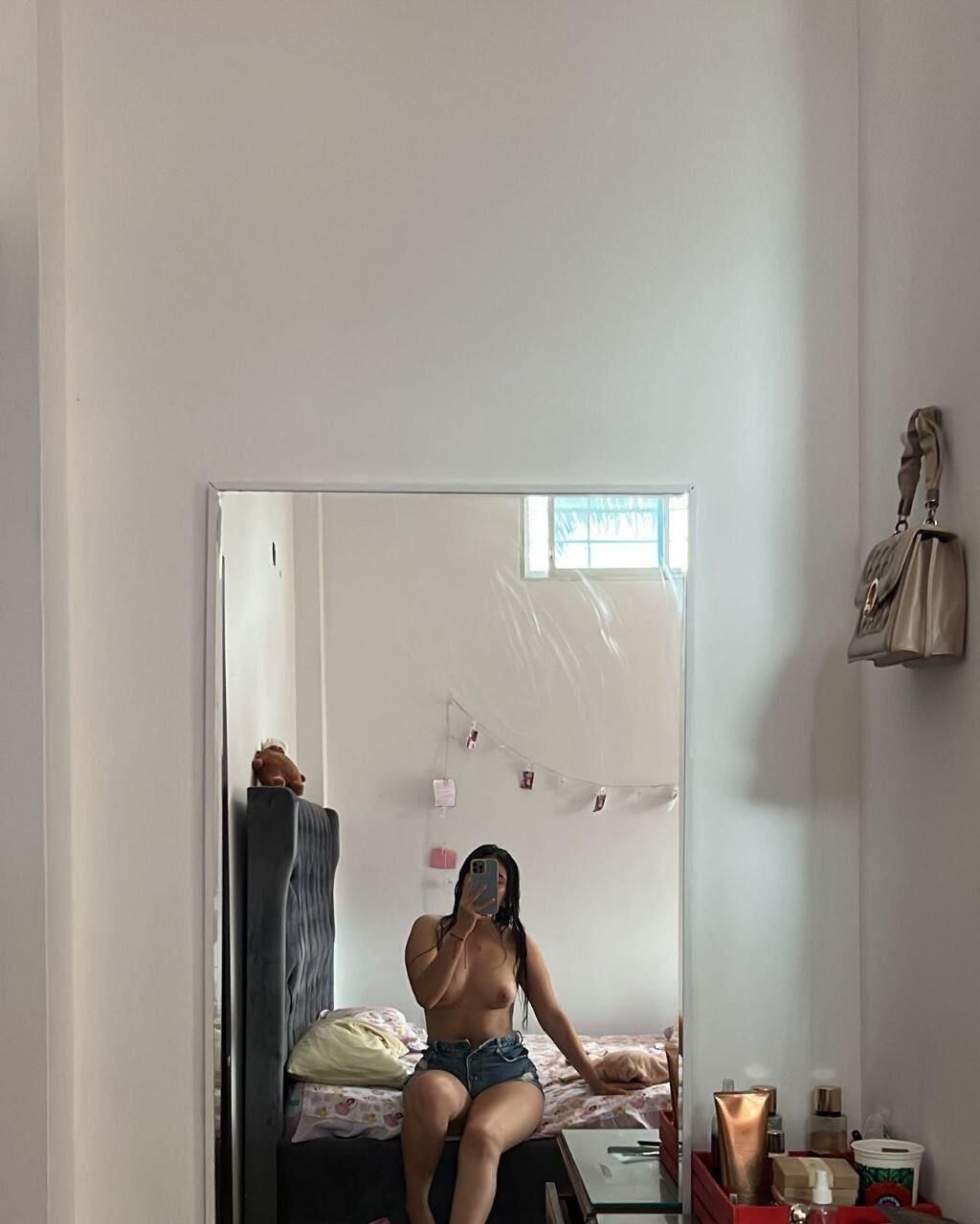 Amazing Latina girlfried and her nice ass