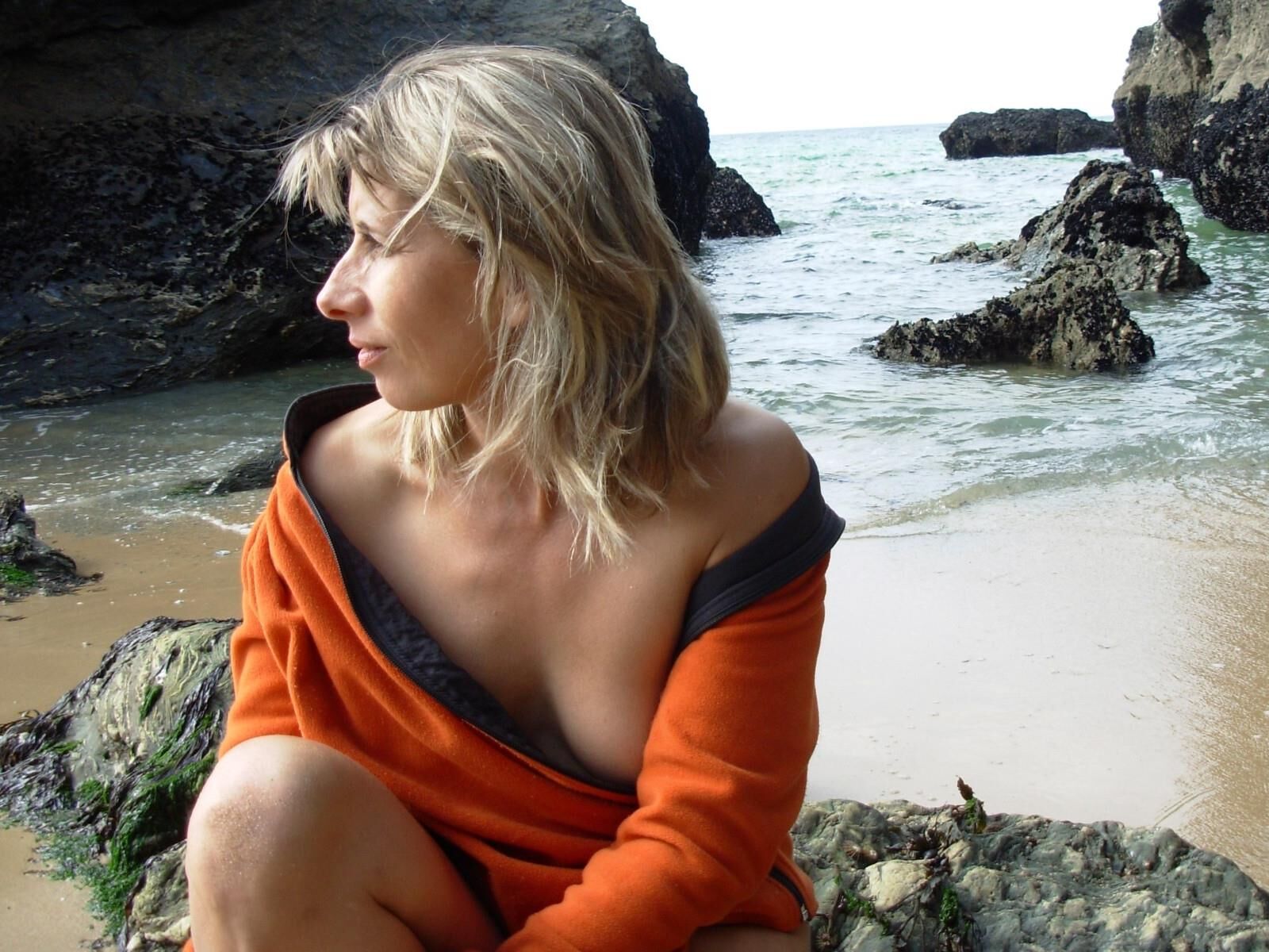 LISA AT HER BEGINNING BEFORE SHE BECUMS A WEBSLUT VERY FAMOUS