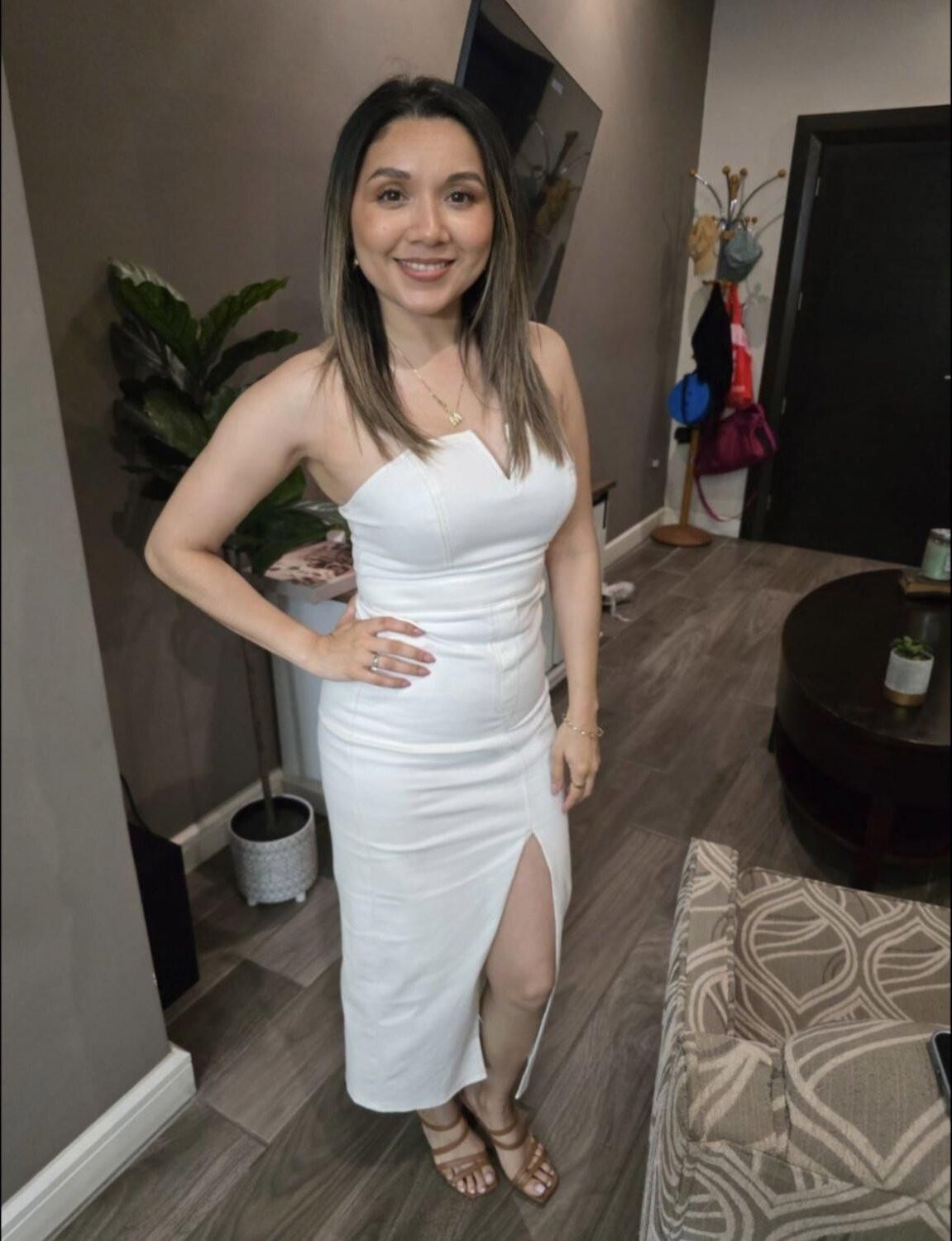 Latina wife exposed