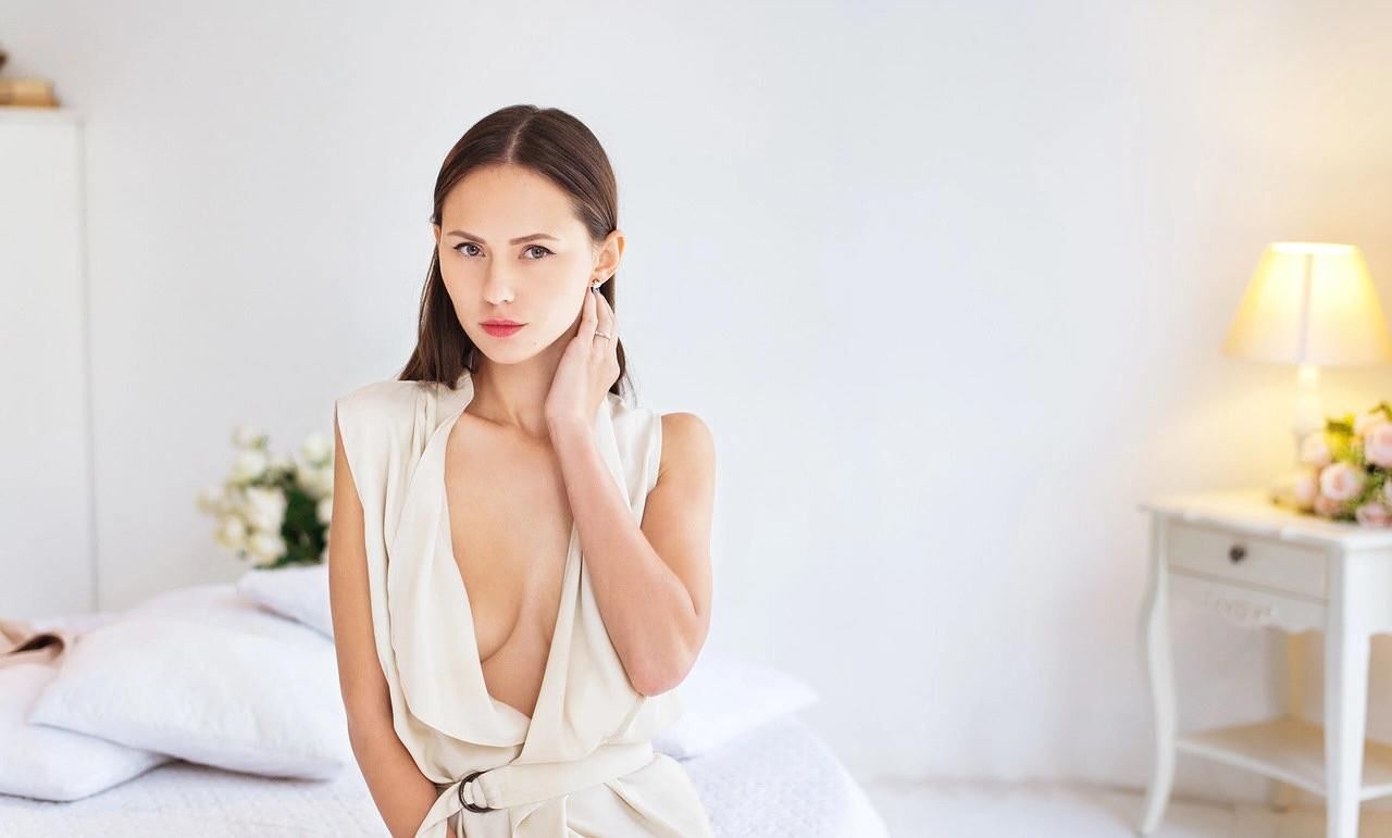 ロシアのセクシーなモデルキャサリン・ティモキナ