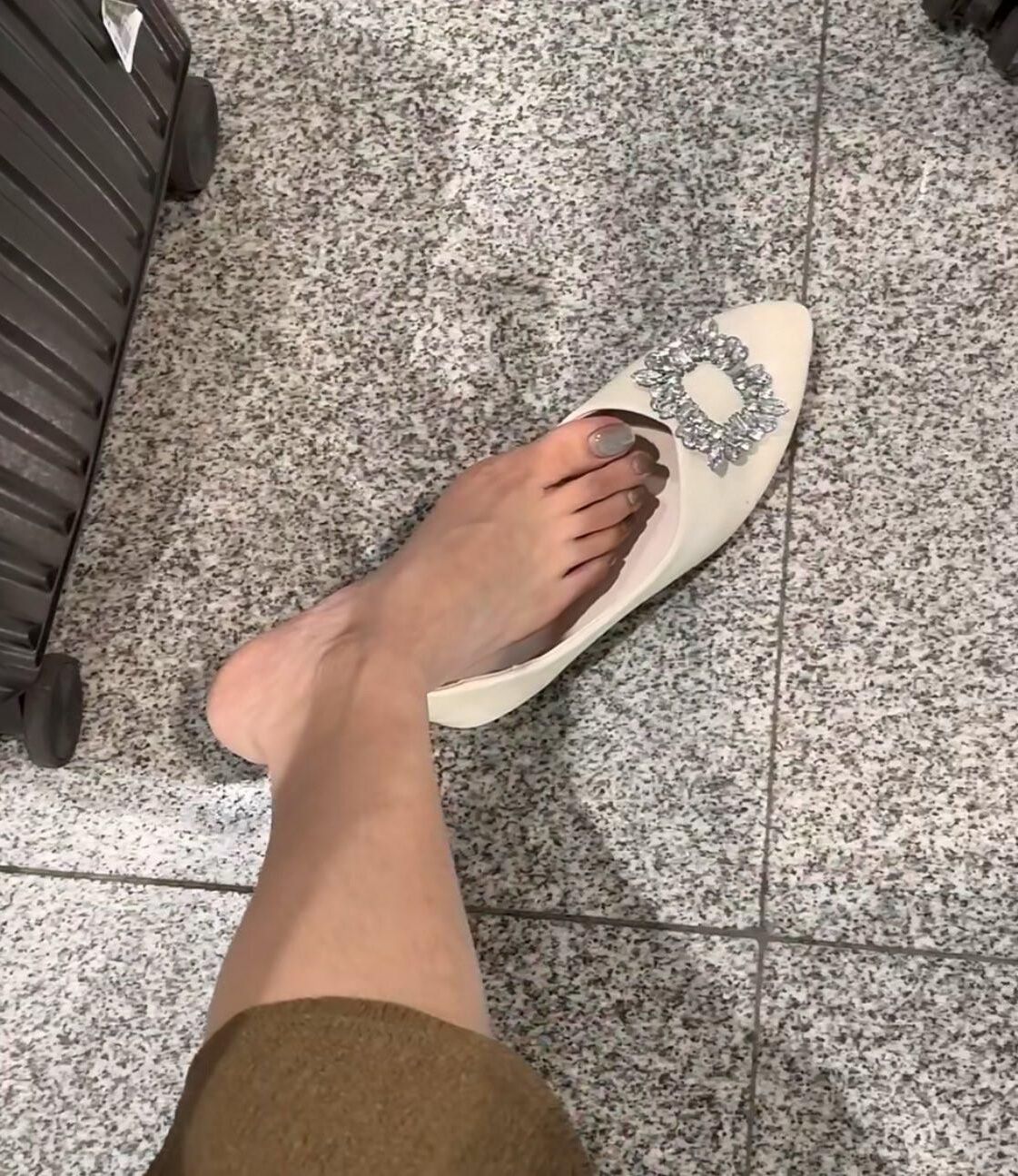 Pies / zapatos asiáticos