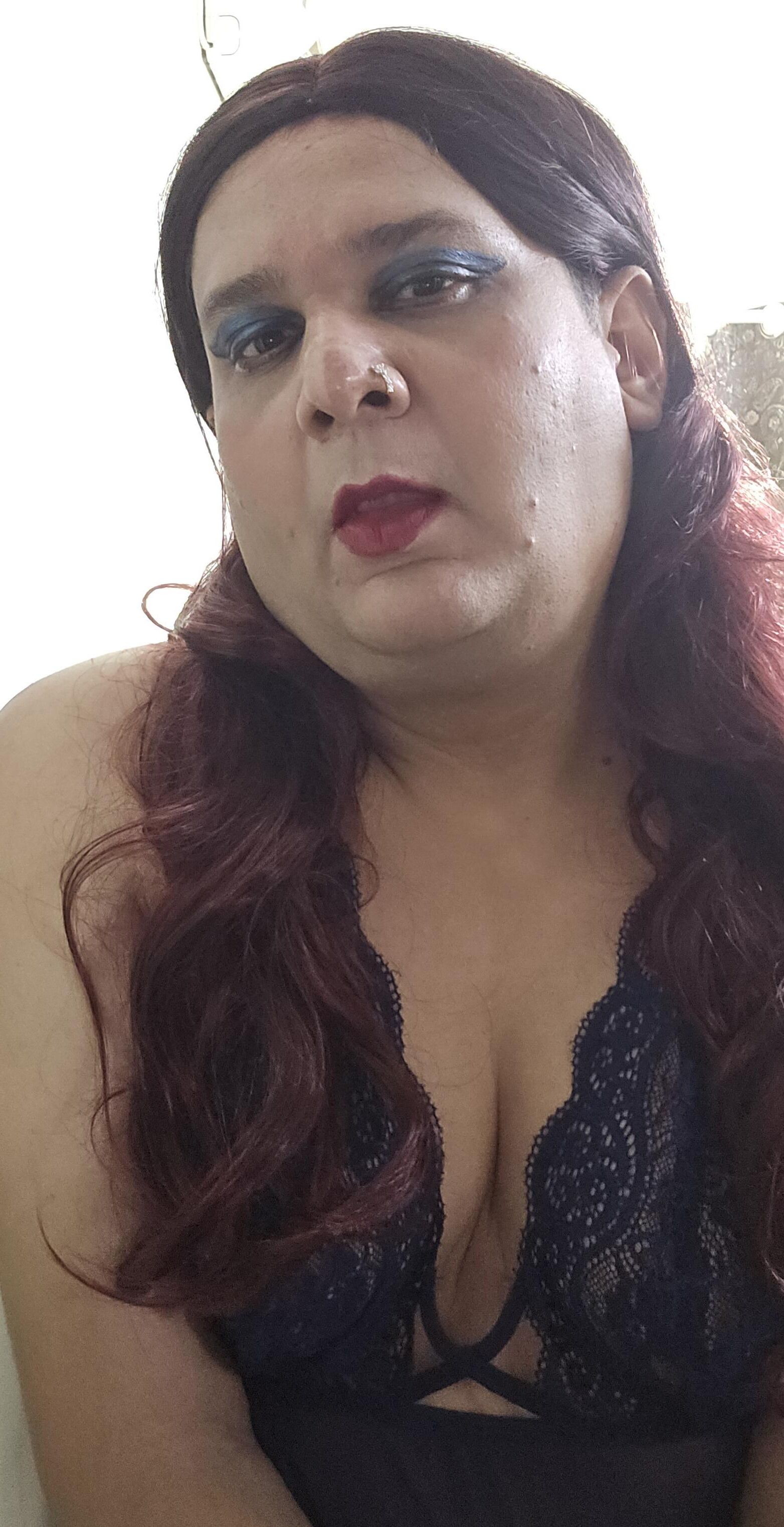 Shemale rousse Monica M en babydoll bleu