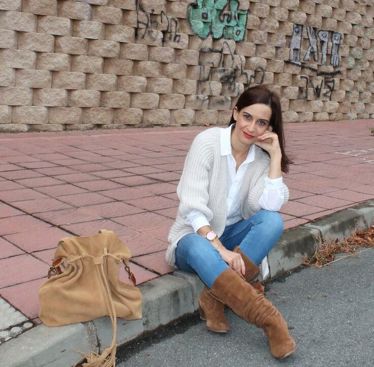 (P)interest in Beauty Pilar MILF Latina Fashion Blogger