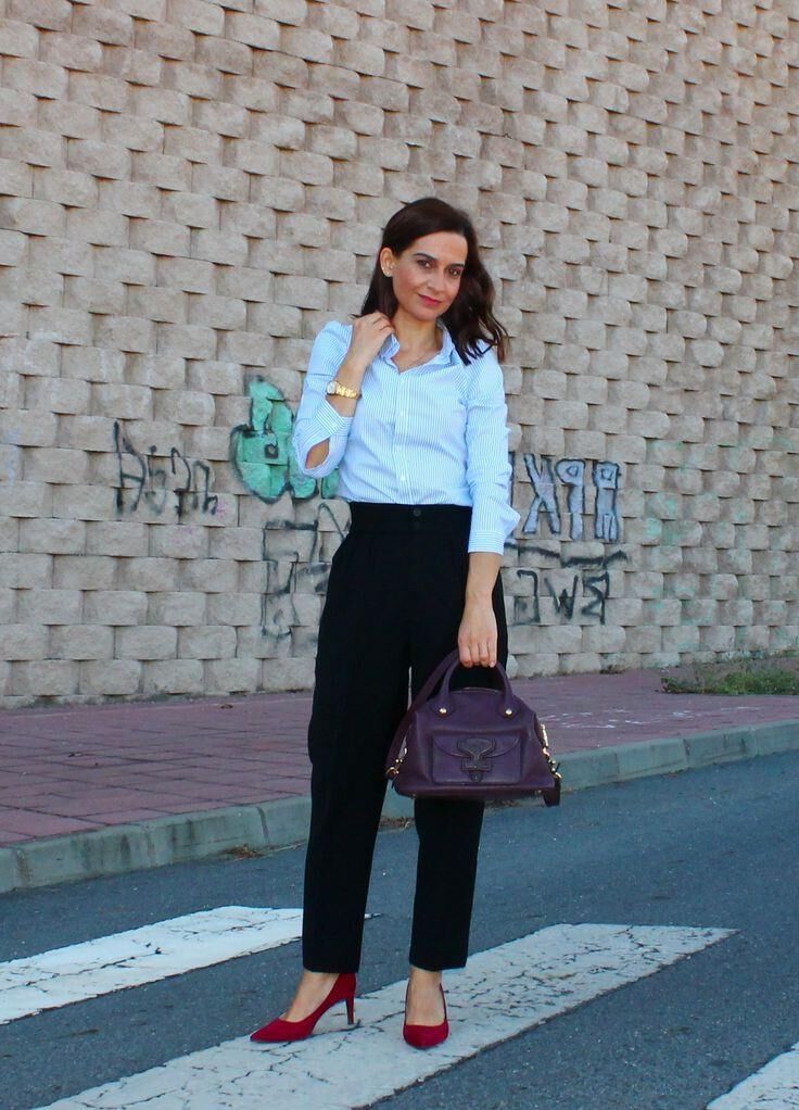 (P)interest in Beauty Pilar MILF Latina Fashion Blogger
