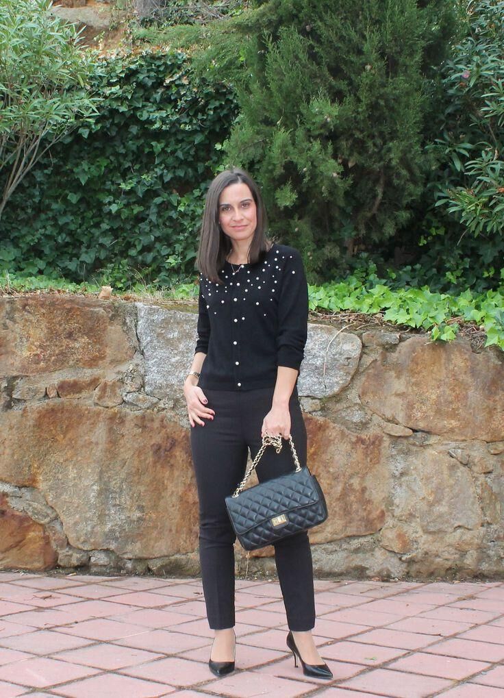 (P)interest in Beauty Pilar MILF Latina Fashion Blogger