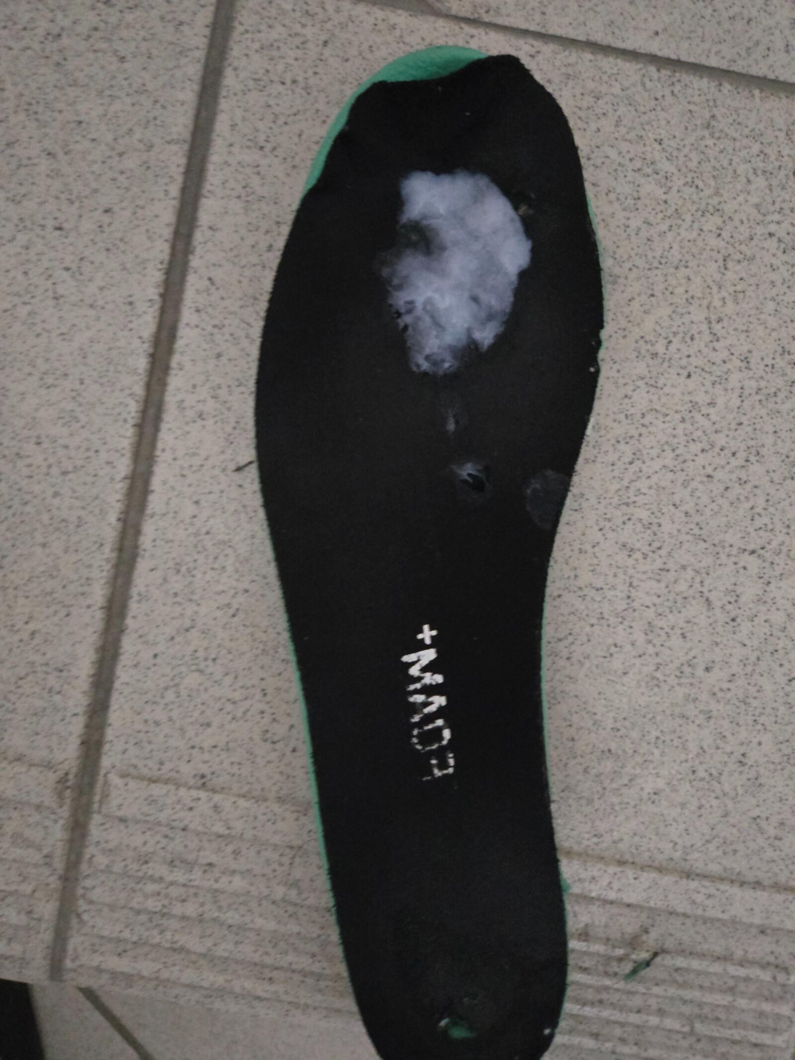 Pieds / chaussures asiatiques
