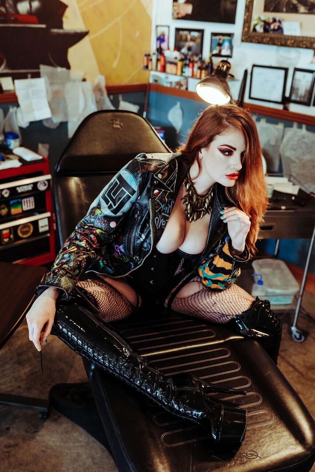 Ladygingerlust Busty Curvy UKモデル