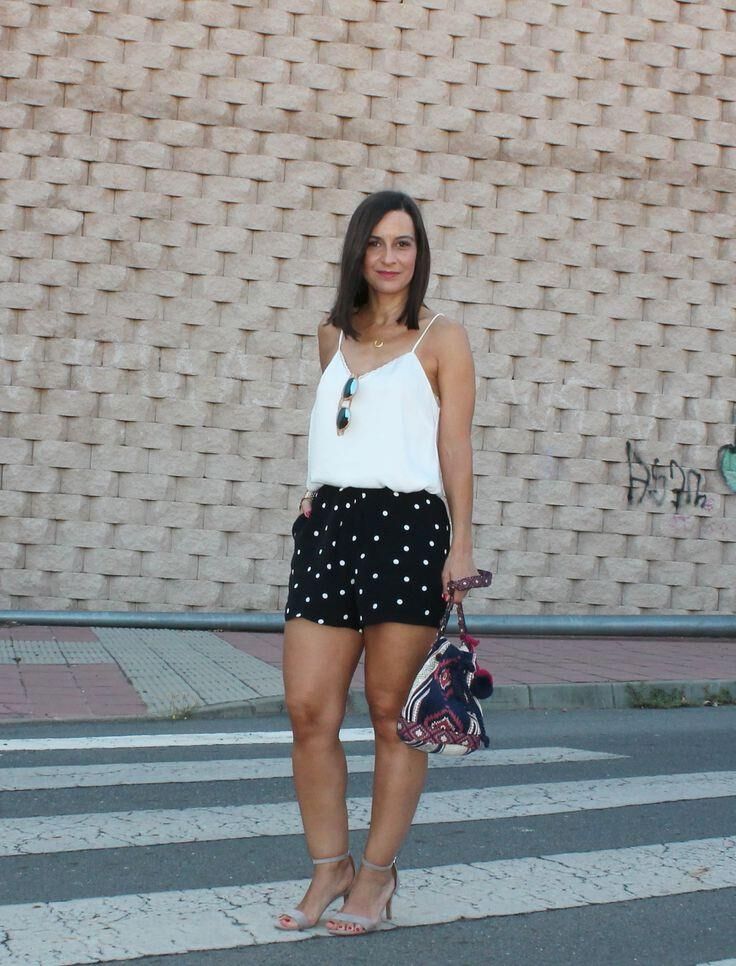 (P)interest in Beauty Pilar MILF Latina Fashion Blogger