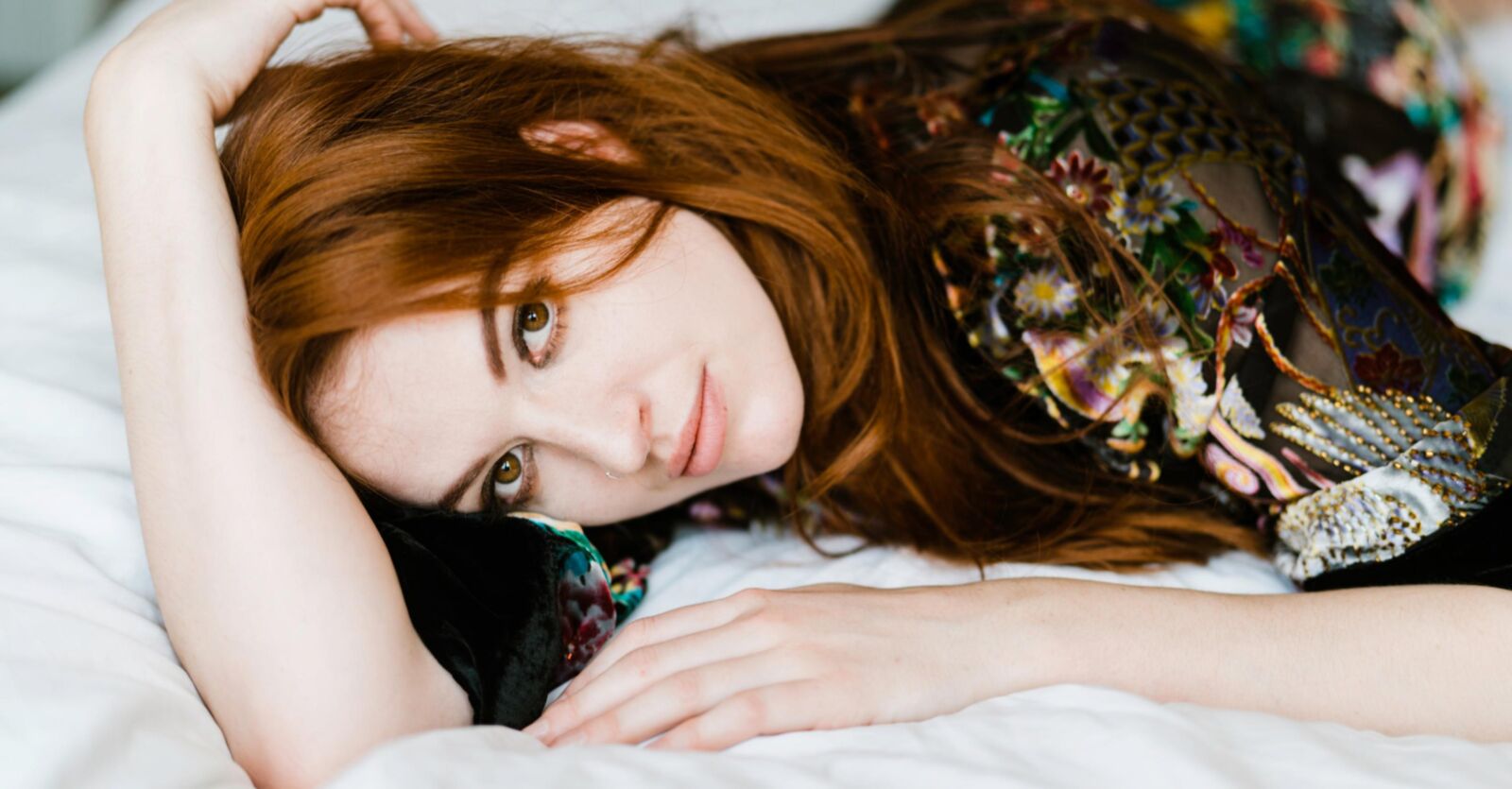 Ladygingerlust Busty Curvy UKモデル