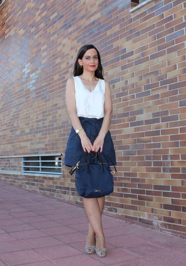 (P)interest in Beauty Pilar MILF Latina Fashion Blogger