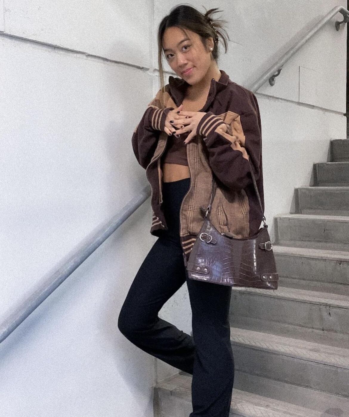 アジア大学の兼女